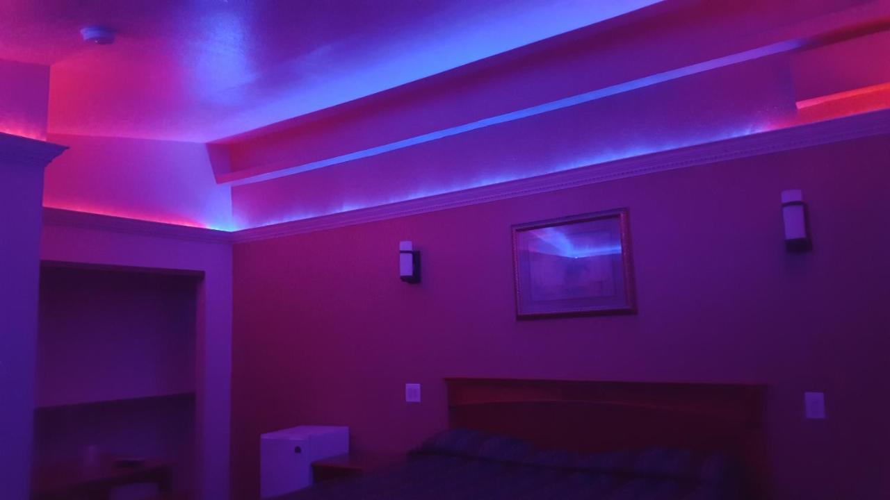 Deluxe Motel, Los Angeles Area ダウニー エクステリア 写真