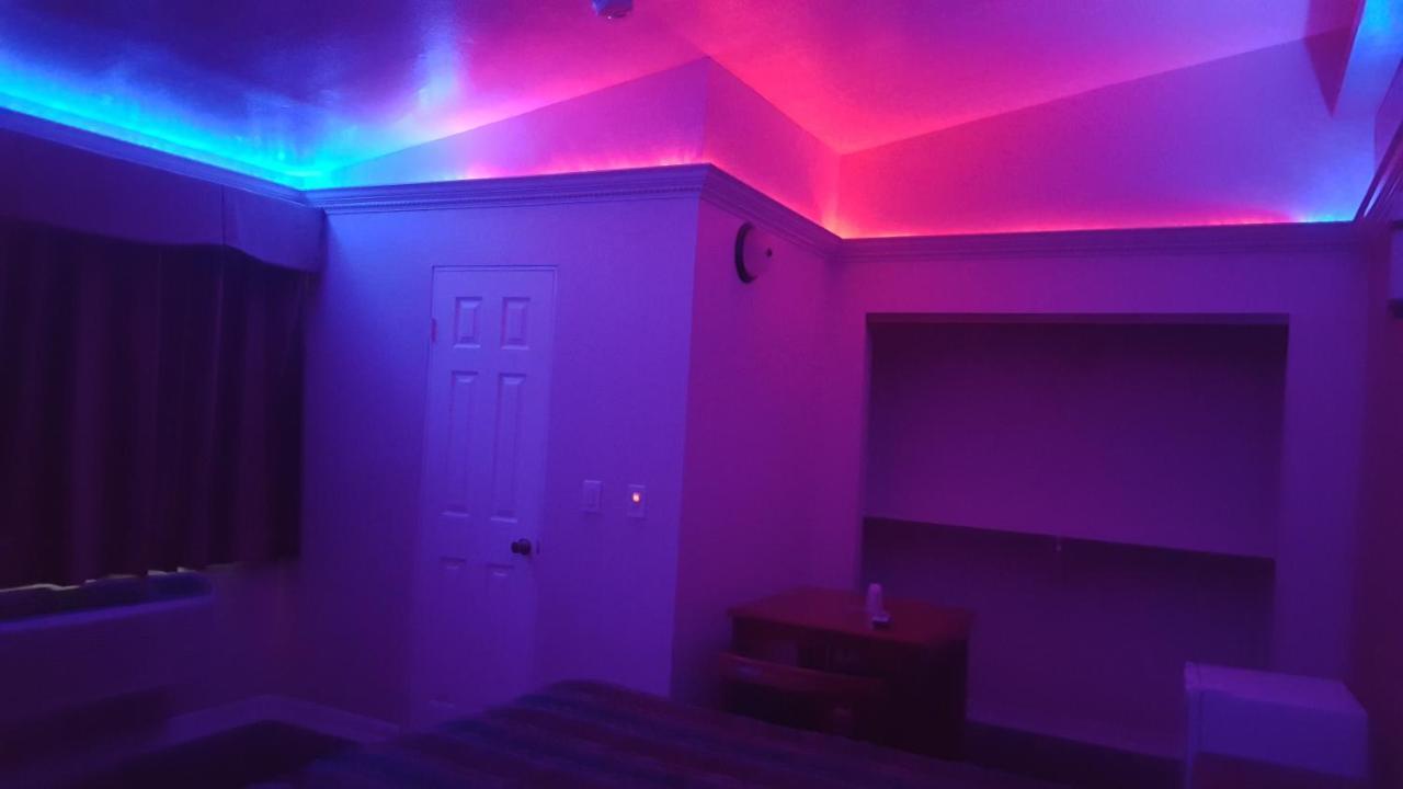 Deluxe Motel, Los Angeles Area ダウニー エクステリア 写真