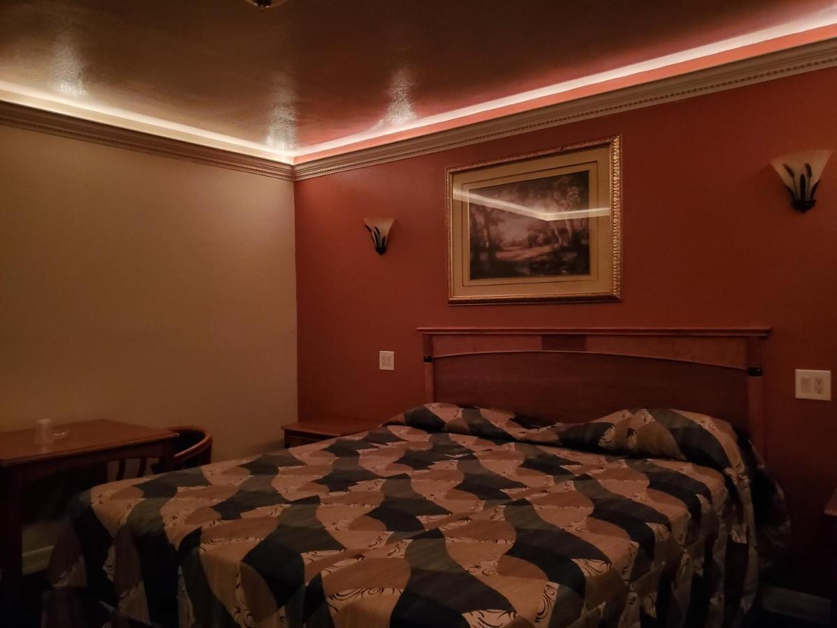Deluxe Motel, Los Angeles Area ダウニー エクステリア 写真